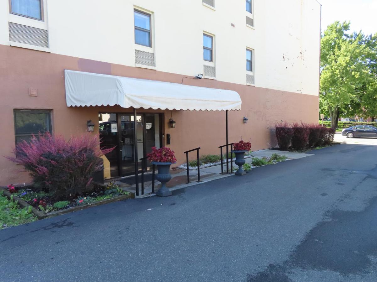 St Charles Hotel Downtown 허드슨 외부 사진