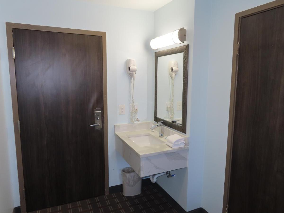 St Charles Hotel Downtown 허드슨 객실 사진